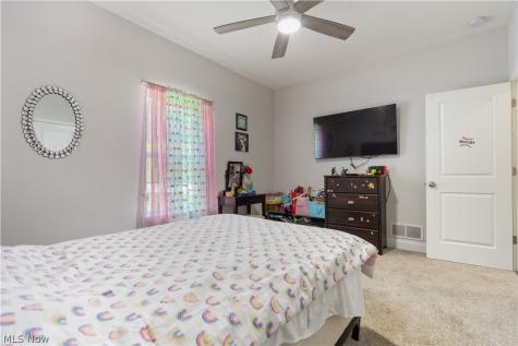 5 Choctaw Trail Malvern OH 44644