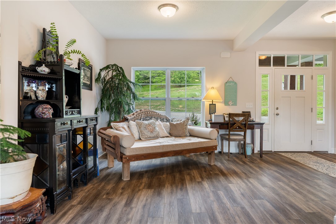 5 Choctaw Trail Malvern OH 44644