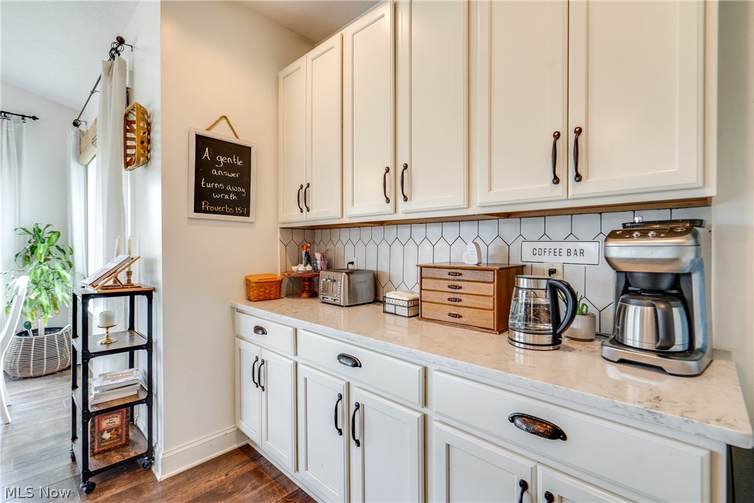 7253 Edison Street NE Hartville OH 44632