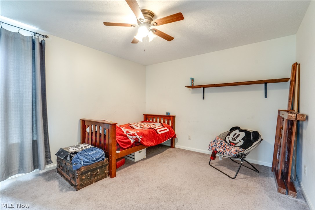 7253 Edison Street NE Hartville OH 44632