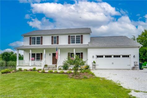 7253 Edison Street NE Hartville OH 44632