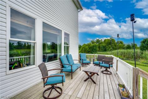 7253 Edison Street NE Hartville OH 44632