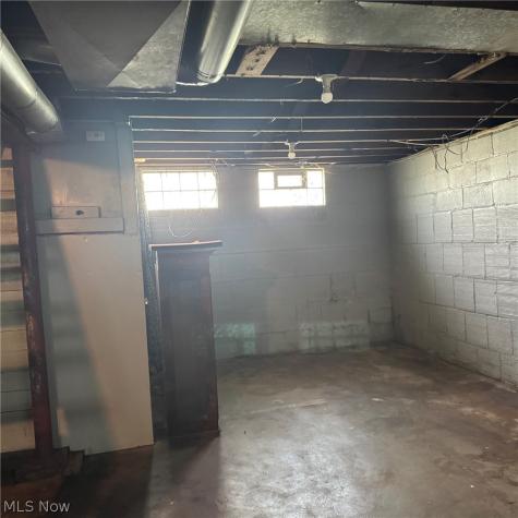 1362 Hammel Street Akron OH 44306
