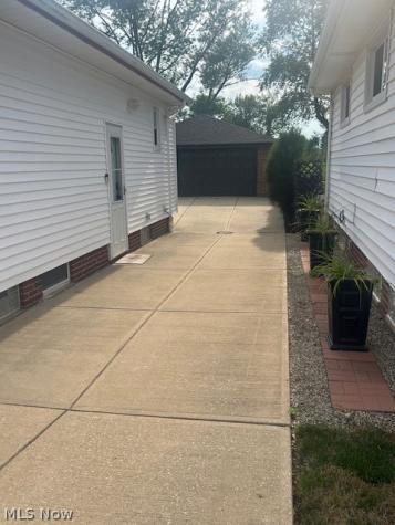 5920 Glenwood Avenue Maple Heights OH 44137