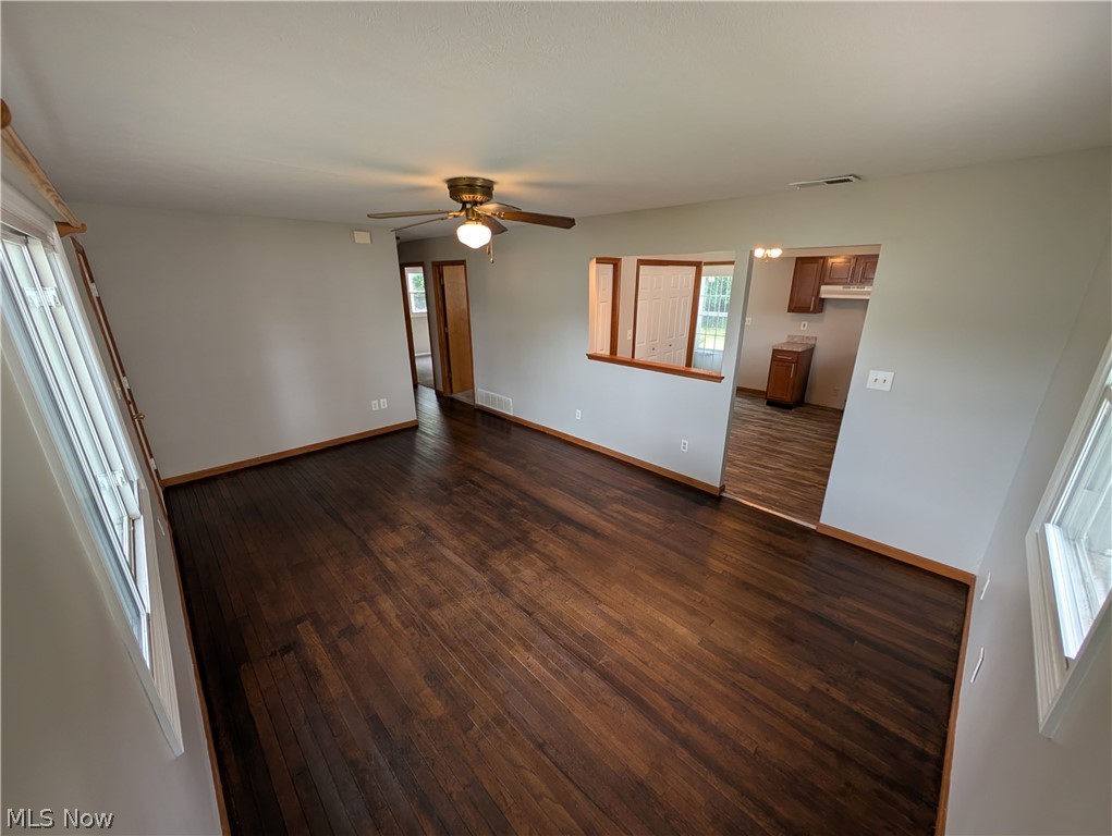322 Pasadena Avenue Elyria OH 44035