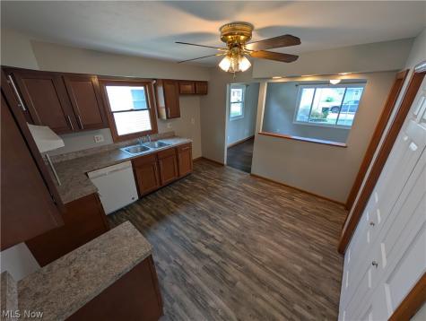 322 Pasadena Avenue Elyria OH 44035