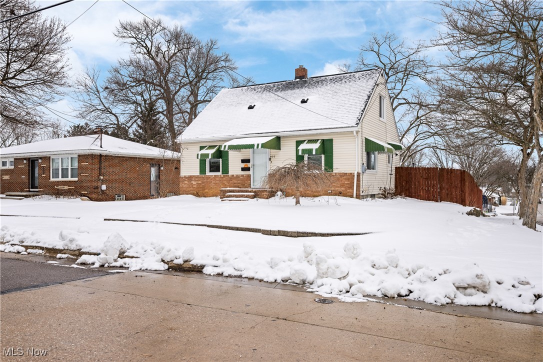 437 Stanley Road Akron OH 44312