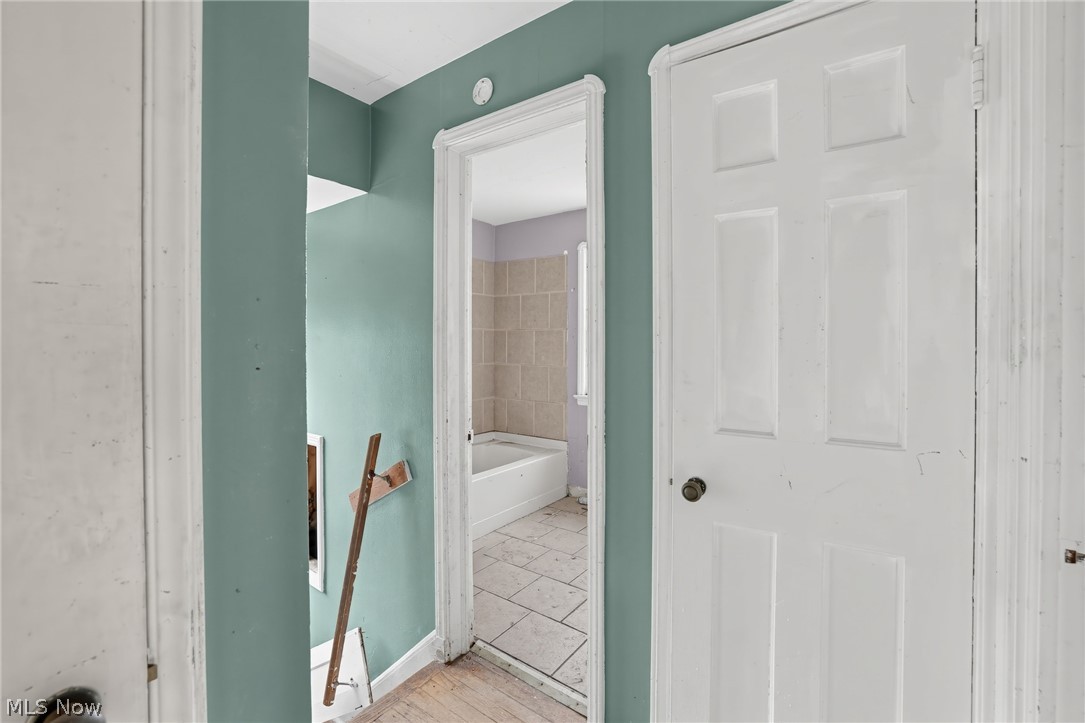 13309 Clifford Avenue Cleveland OH 44111