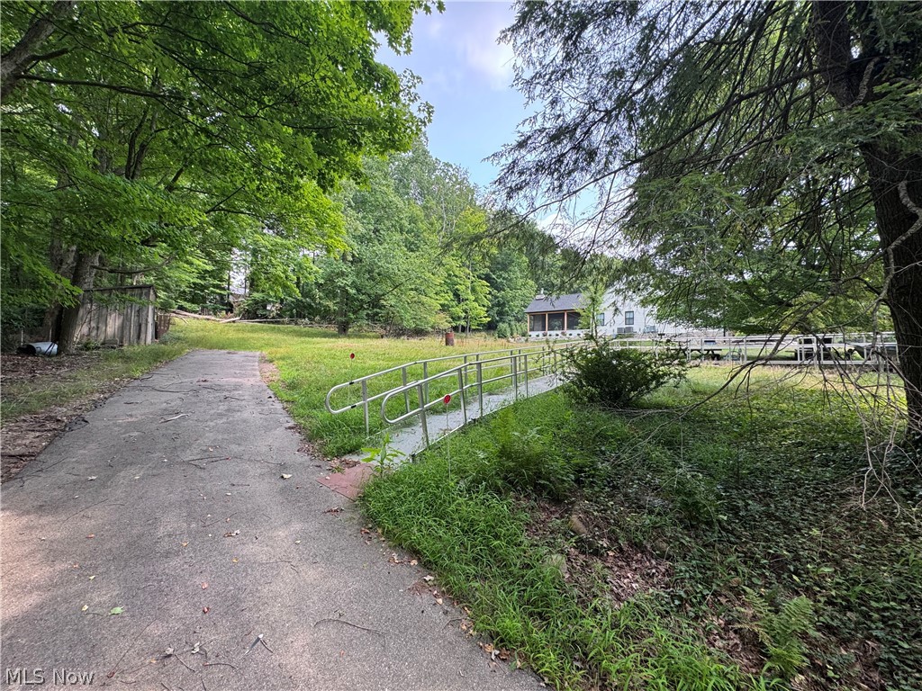 7456 Chagrin Road Chagrin Falls OH 44023
