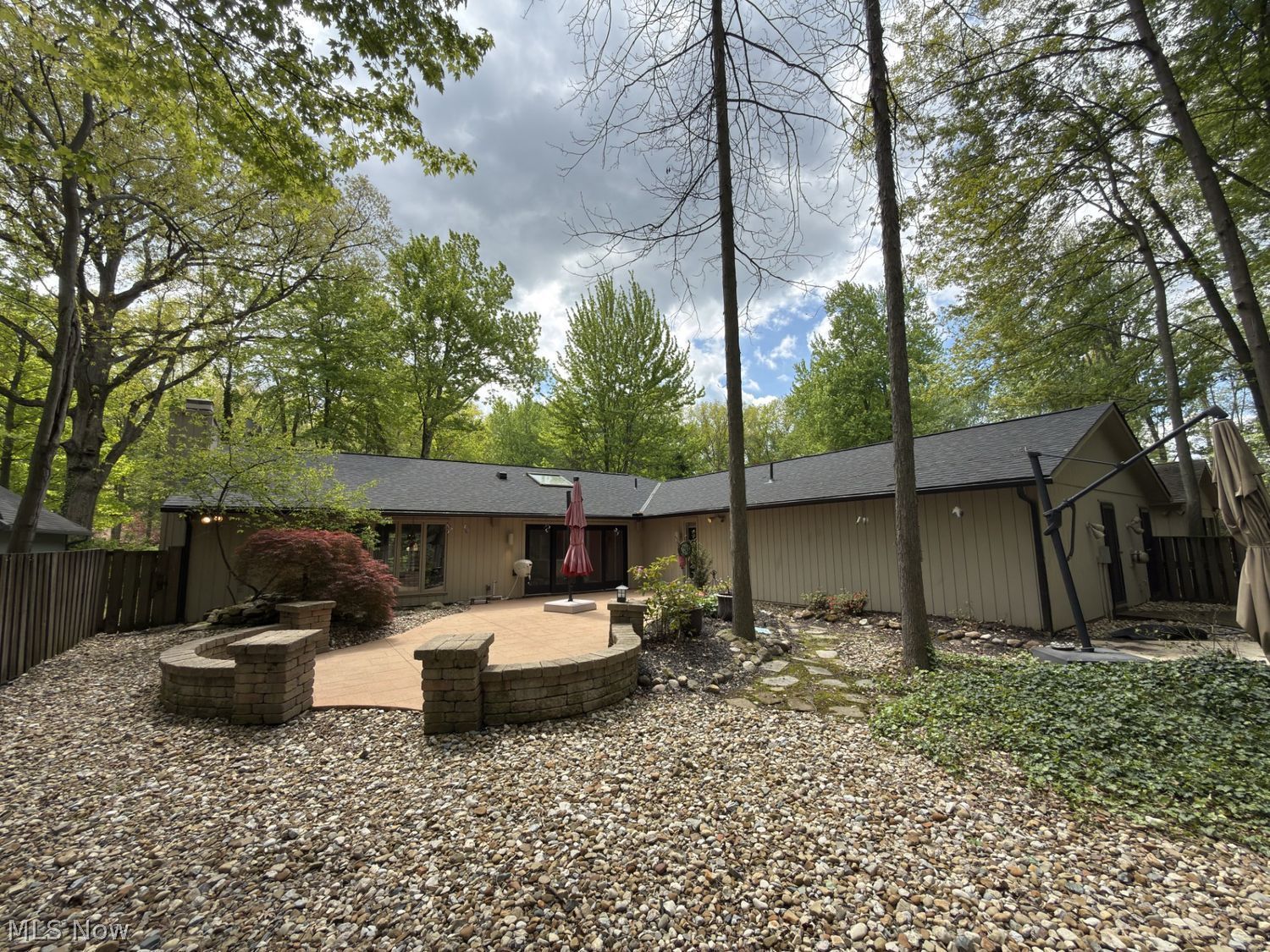 10648 Oak Branch Trail Strongsville OH 44149