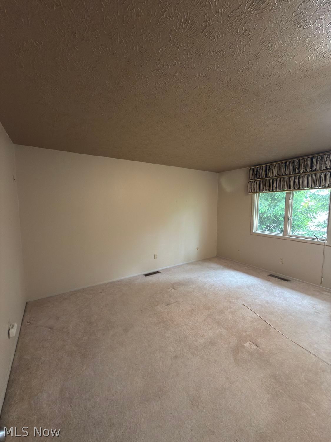 10648 Oak Branch Trail Strongsville OH 44149