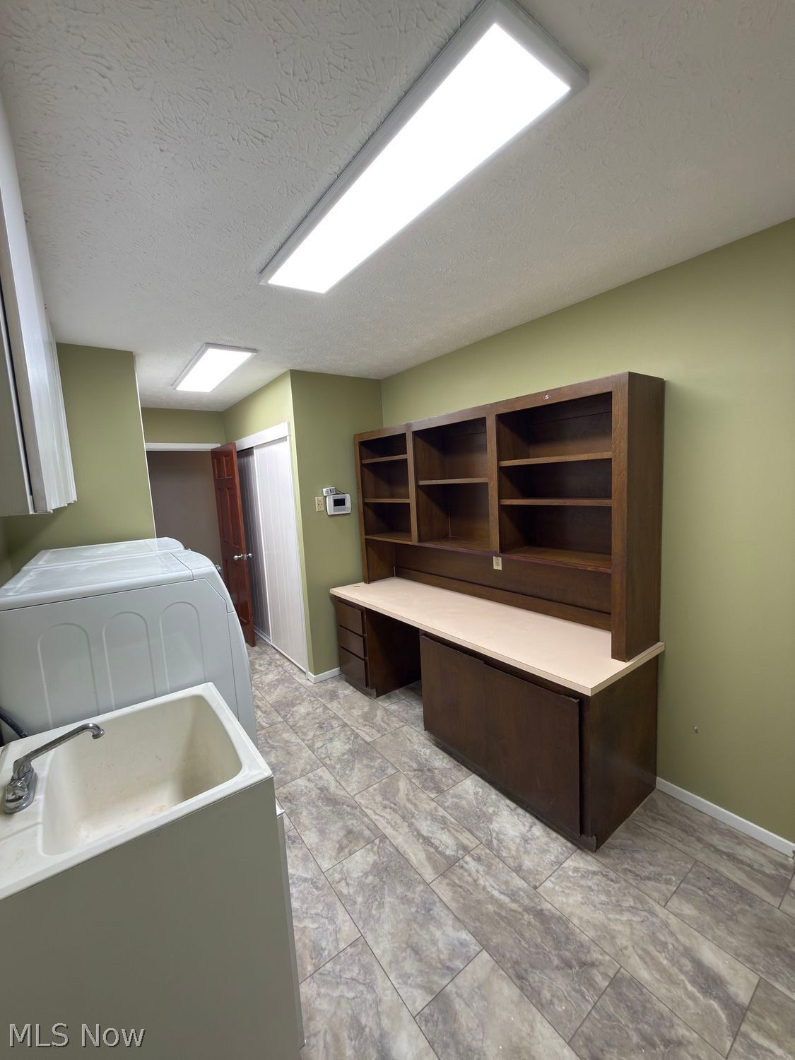 10648 Oak Branch Trail Strongsville OH 44149
