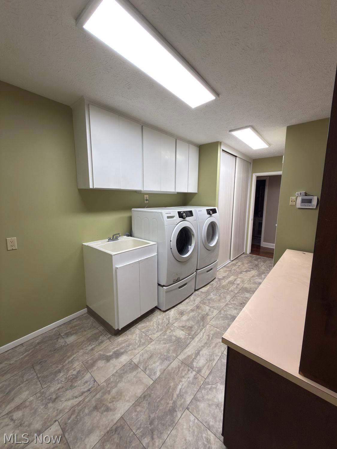 10648 Oak Branch Trail Strongsville OH 44149