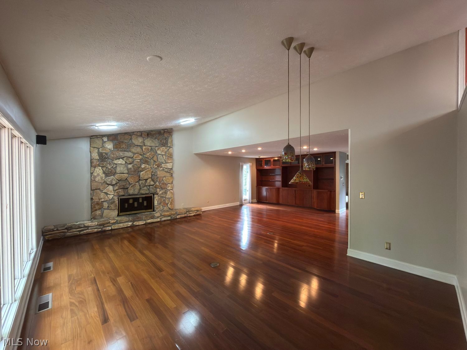 10648 Oak Branch Trail Strongsville OH 44149