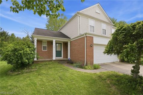 560 Canterbury Lane Sagamore Hills OH 44067
