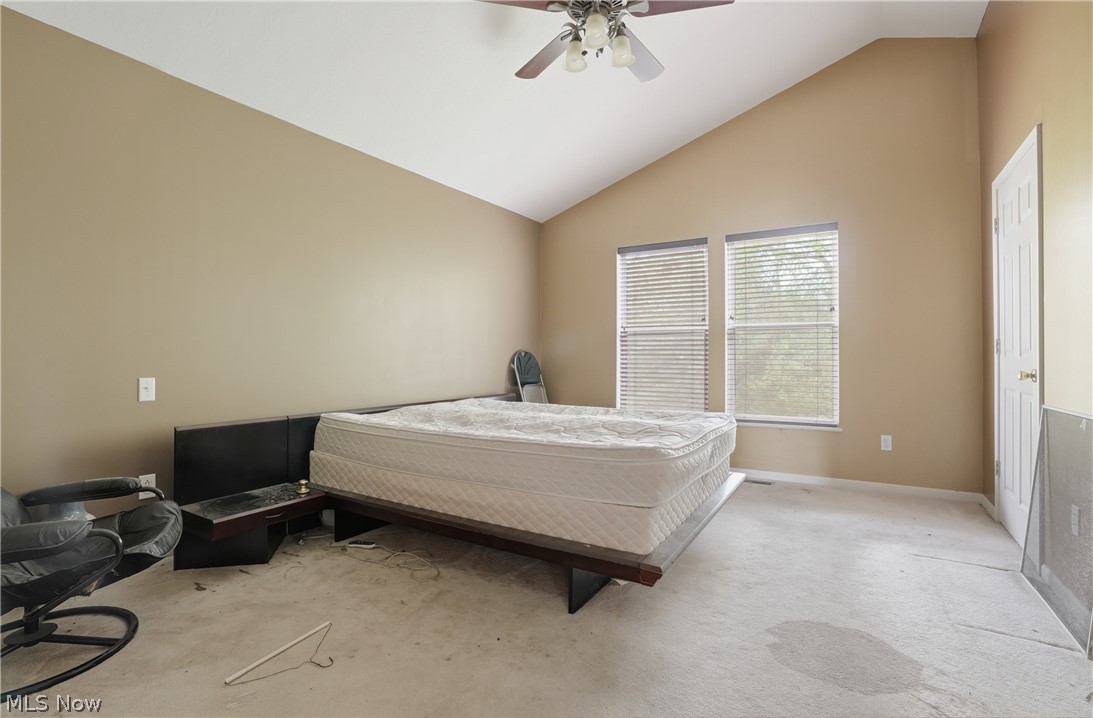560 Canterbury Lane Sagamore Hills OH 44067