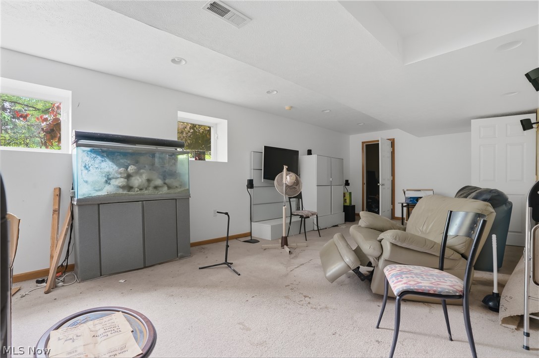 560 Canterbury Lane Sagamore Hills OH 44067