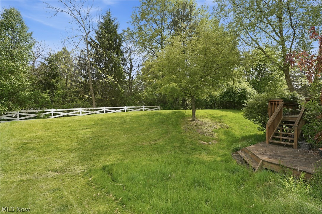 560 Canterbury Lane Sagamore Hills OH 44067
