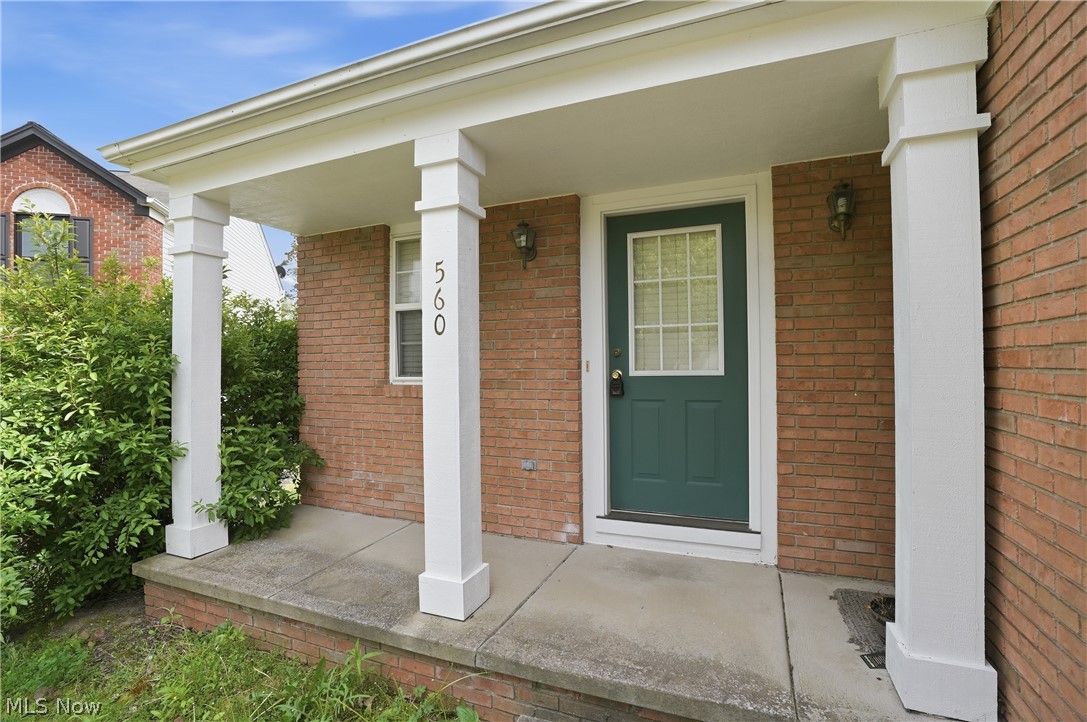 560 Canterbury Lane Sagamore Hills OH 44067