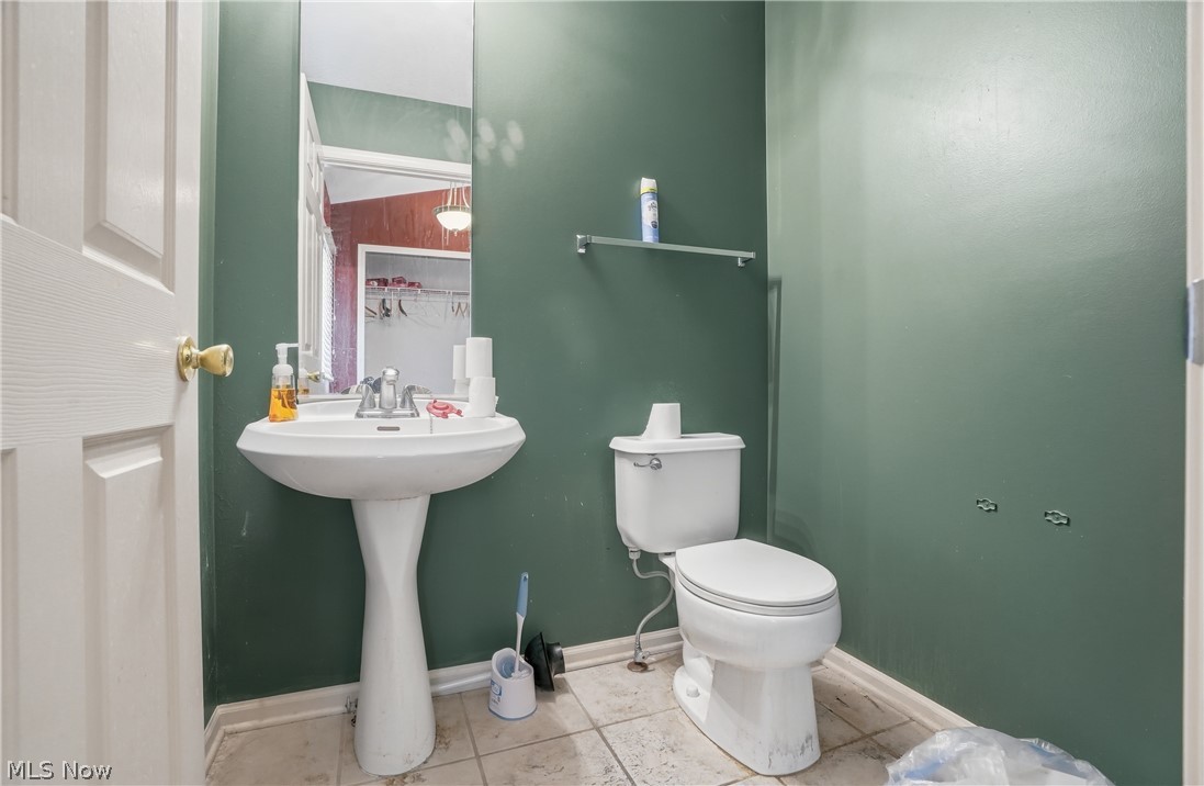 560 Canterbury Lane Sagamore Hills OH 44067