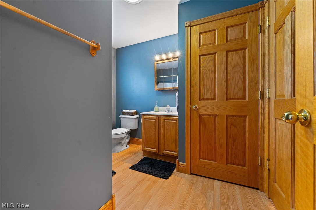 4142 Salineville Road NE Carrollton OH 44615