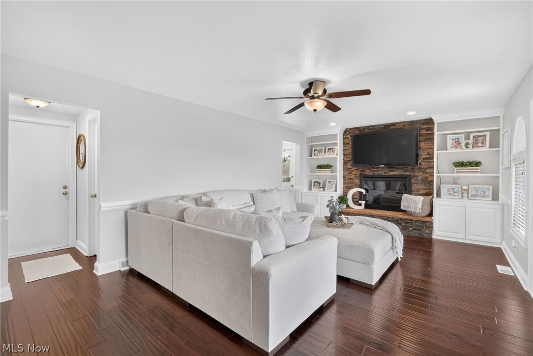 4448 Merlin Drive Green OH 44685