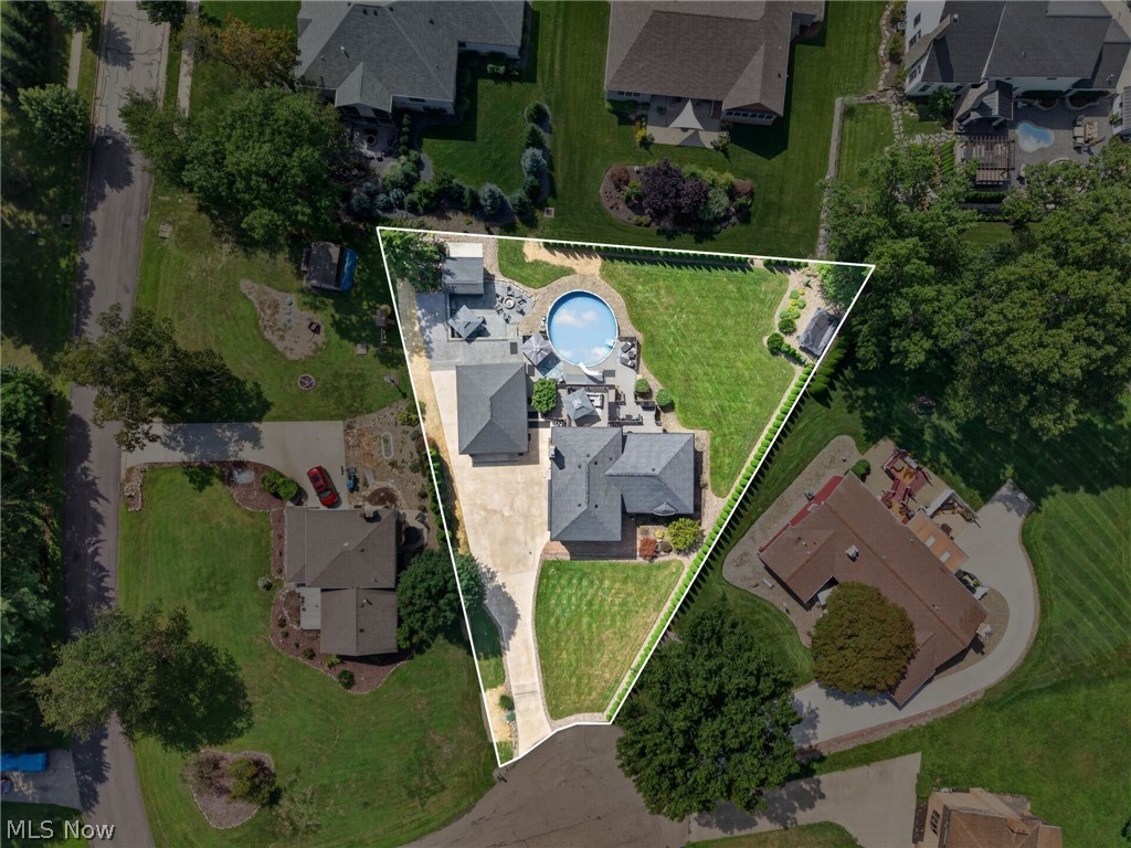 4448 Merlin Drive Green OH 44685
