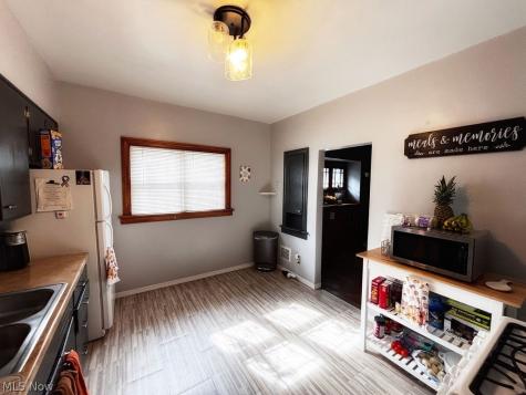 107 N Hartford Avenue Youngstown OH 44509
