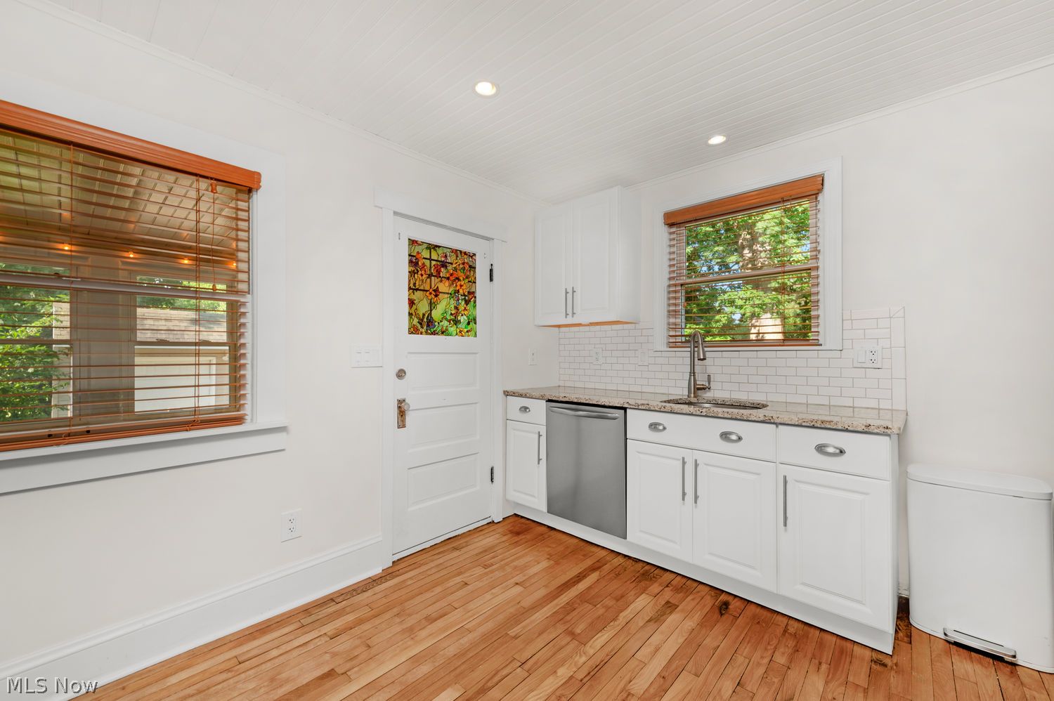 23717 Knickerbocker Road Bay Village OH 44140