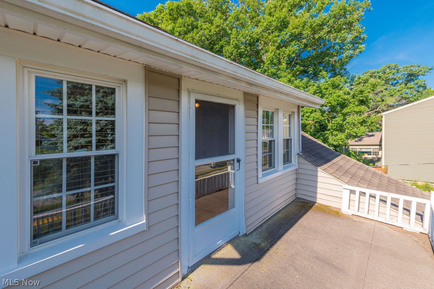 23717 Knickerbocker Road Bay Village OH 44140