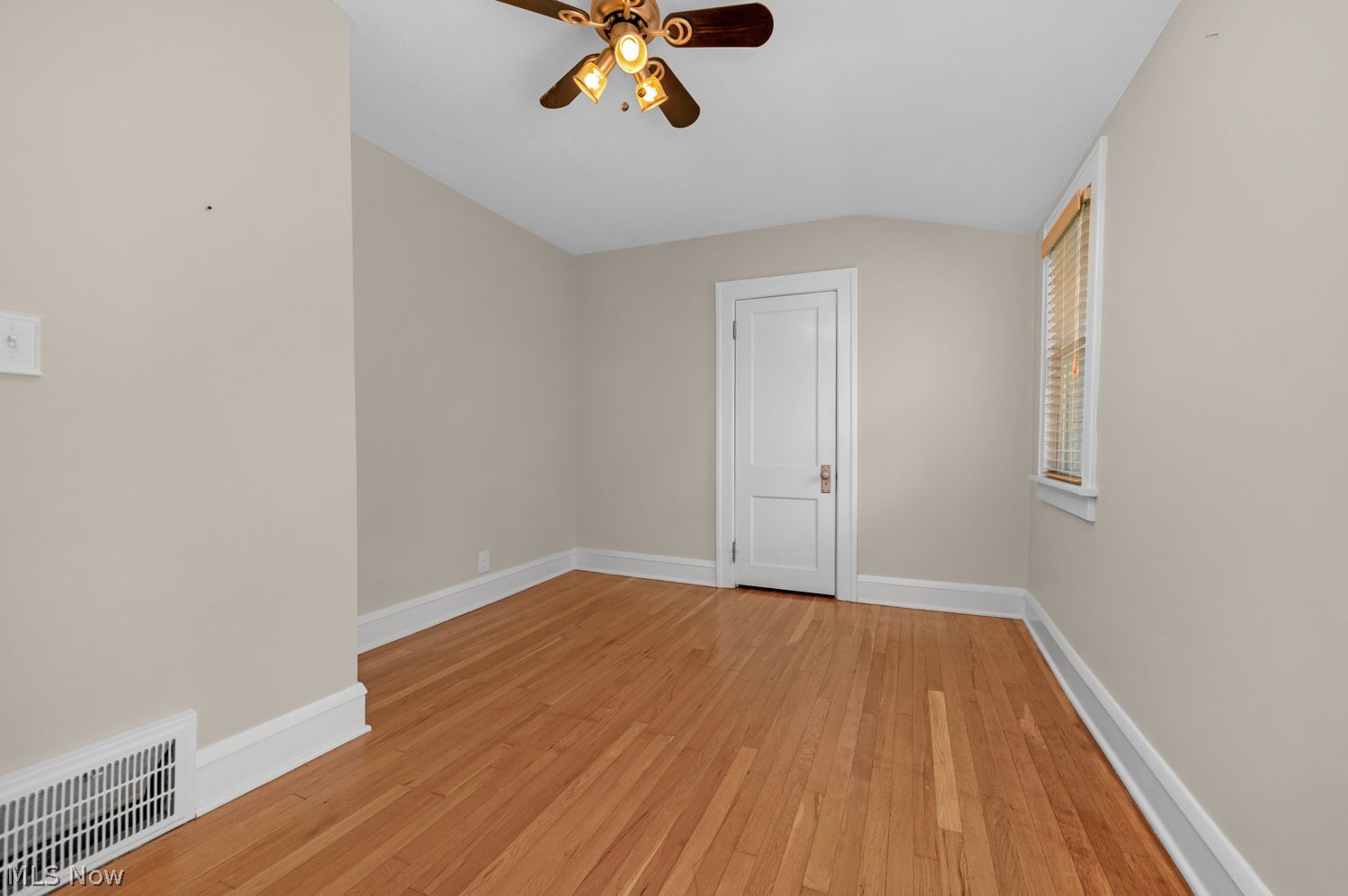 23717 Knickerbocker Road Bay Village OH 44140