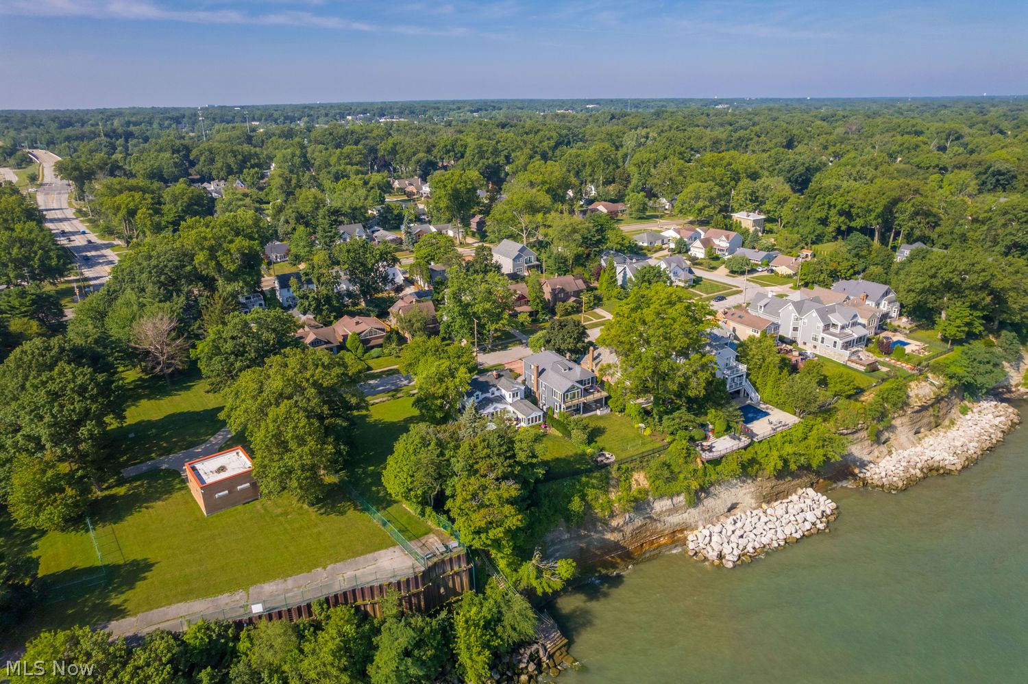 23717 Knickerbocker Road Bay Village OH 44140