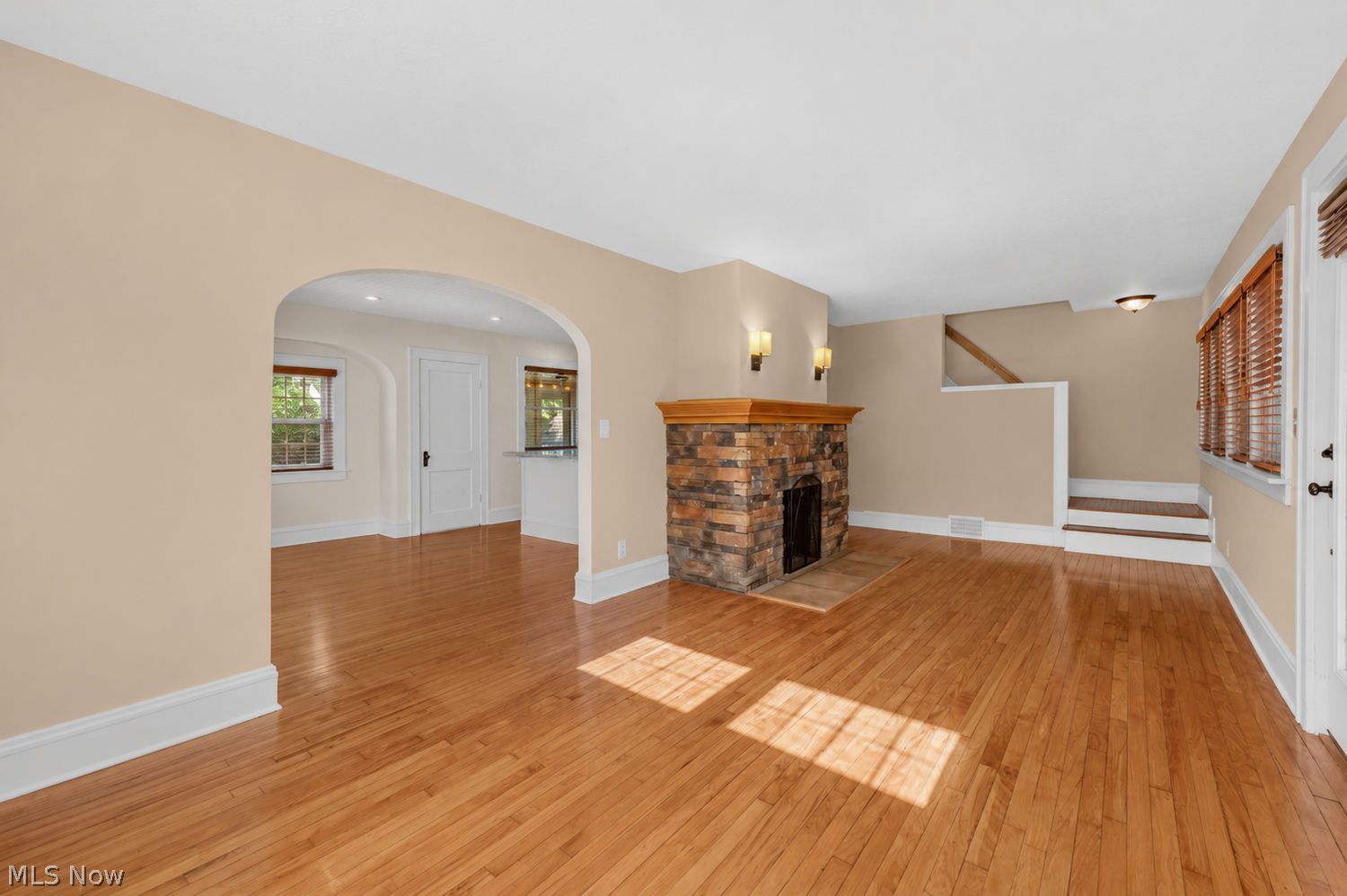 23717 Knickerbocker Road Bay Village OH 44140