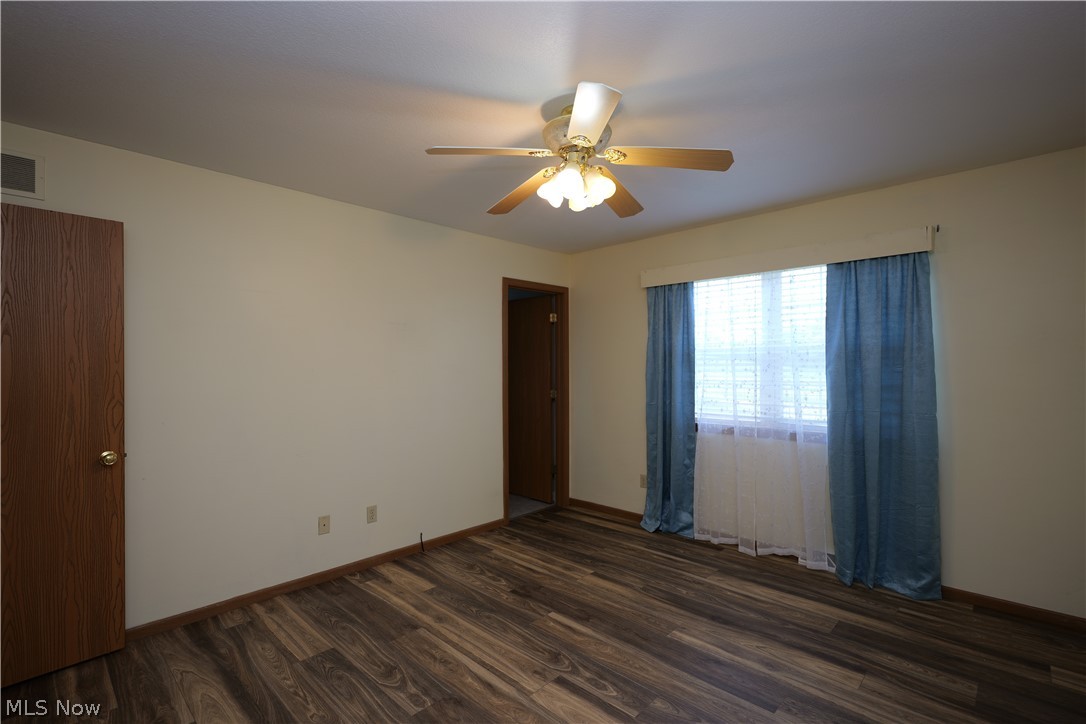 47095 Timber Run Street New Waterford OH 44445