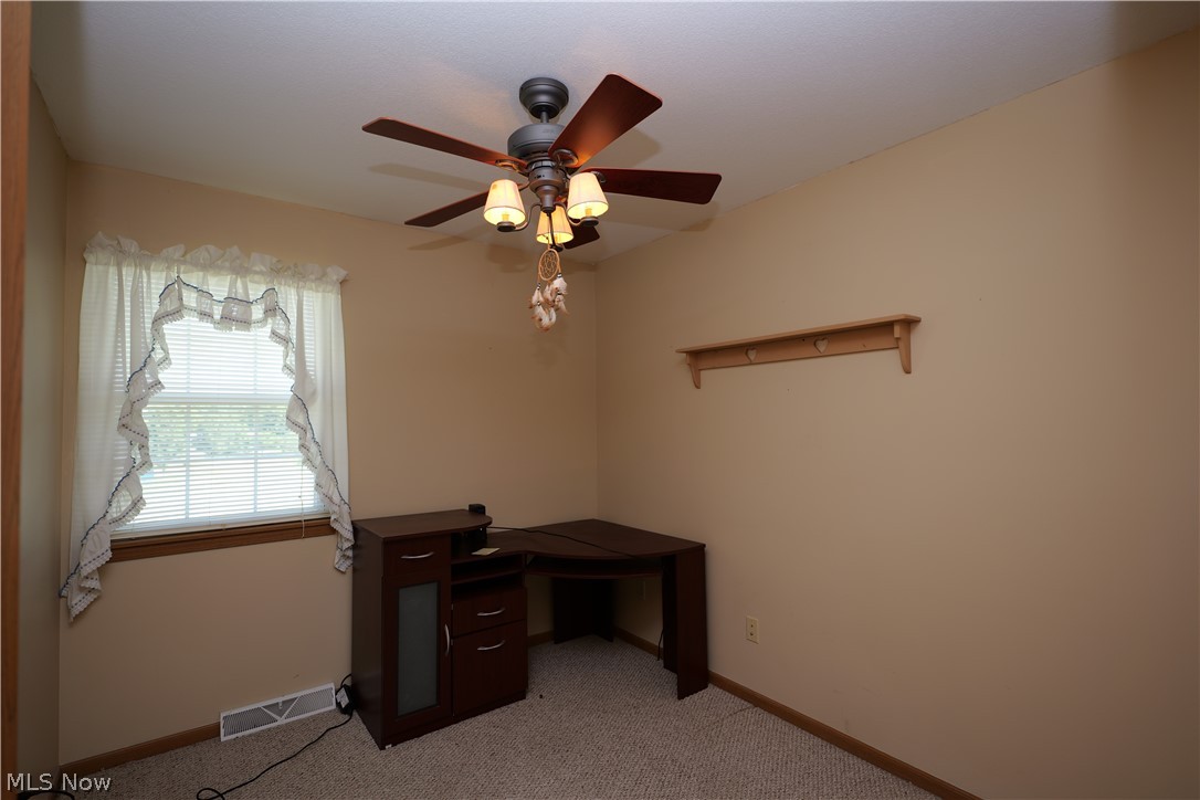 47095 Timber Run Street New Waterford OH 44445