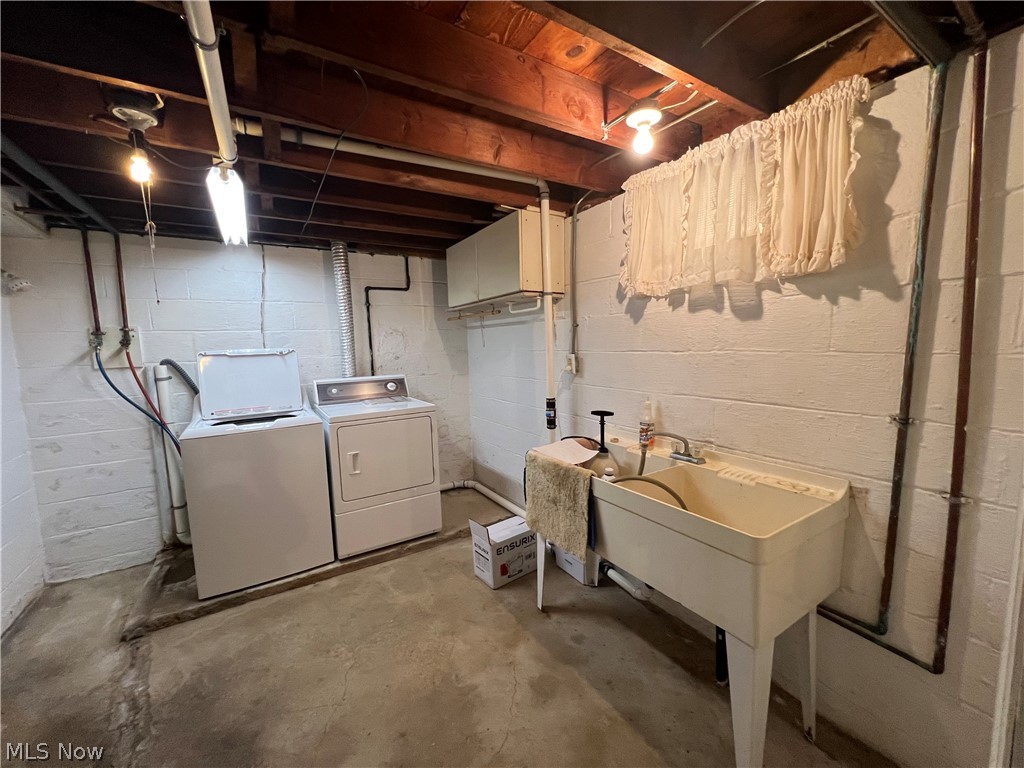 6030 Firestone Road NE Canton OH 44721