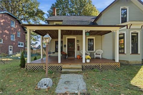 138 Seminary Street Berea OH 44017