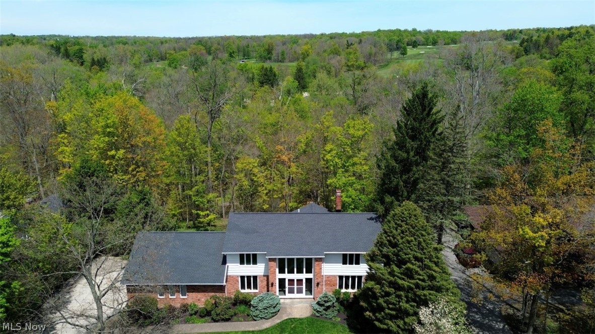 9 Pepper Creek Drive Pepper Pike OH 44124