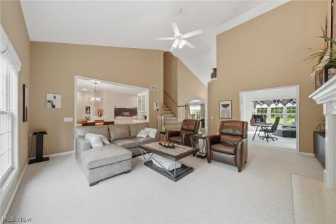120 Pinehurst Drive Aurora OH 44202