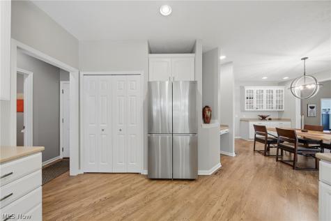 120 Pinehurst Drive Aurora OH 44202