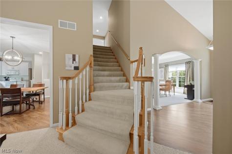 120 Pinehurst Drive Aurora OH 44202