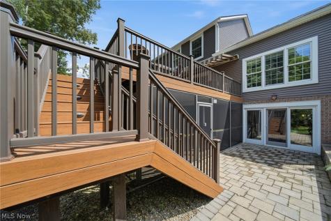 120 Pinehurst Drive Aurora OH 44202