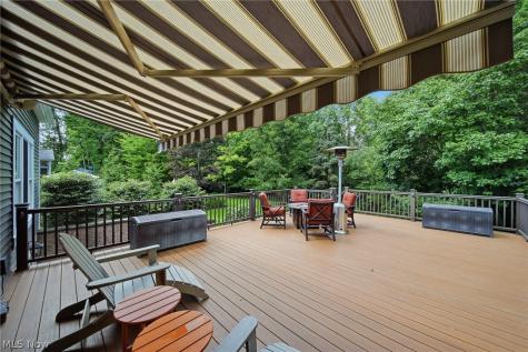 120 Pinehurst Drive Aurora OH 44202
