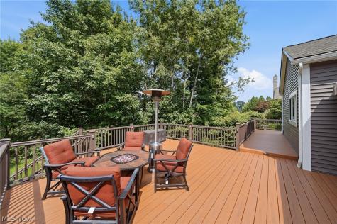 120 Pinehurst Drive Aurora OH 44202