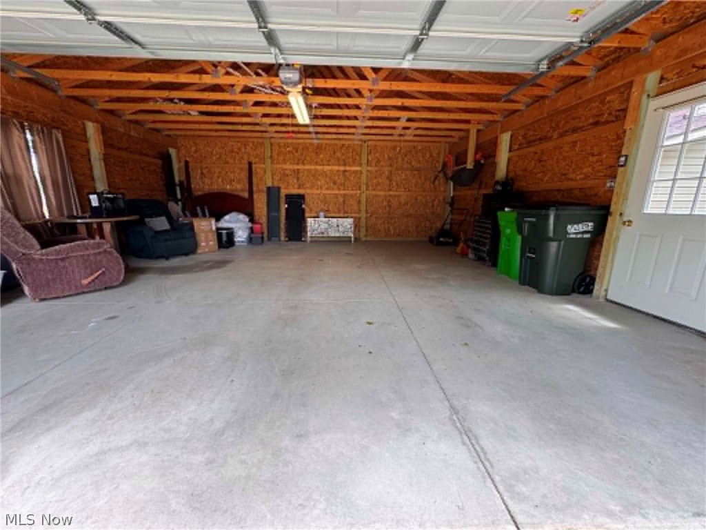564 6th Street NW Carrollton OH 44615