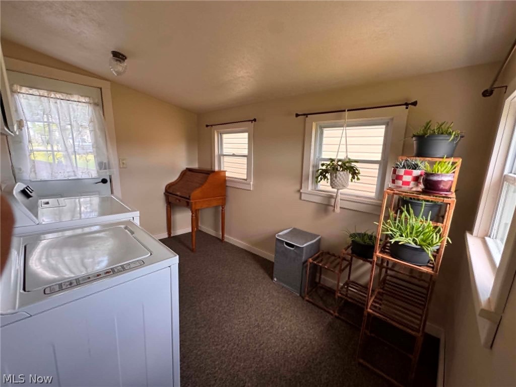 564 6th Street NW Carrollton OH 44615
