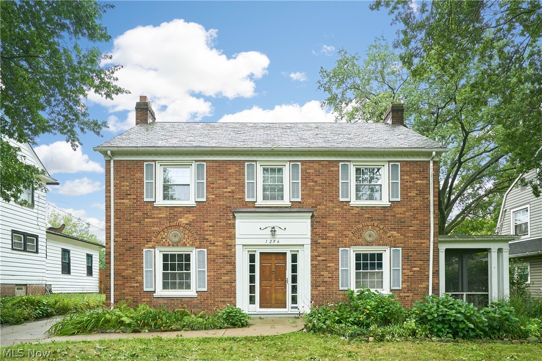 1296 Delia Avenue Akron OH 44320