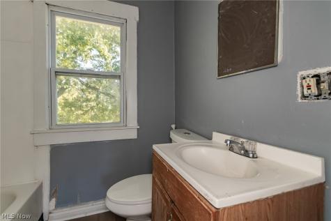 3651 E 103rd Street Cleveland OH 44105