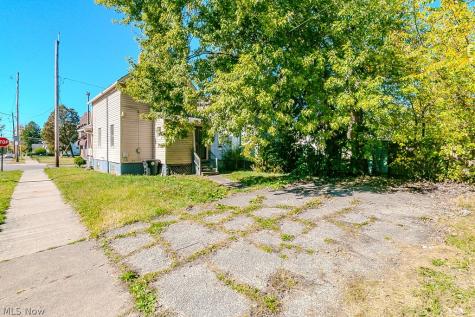 3651 E 103rd Street Cleveland OH 44105