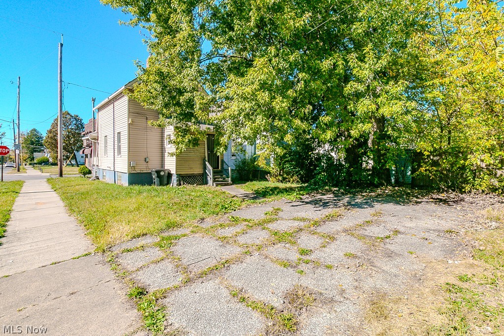 3651 E 103rd Street Cleveland OH 44105